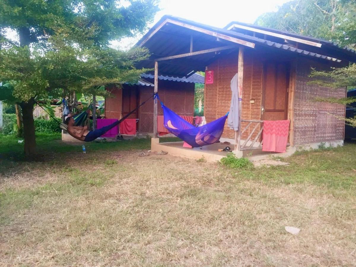 Pai Sleepy Hut Affittacamere Esterno foto