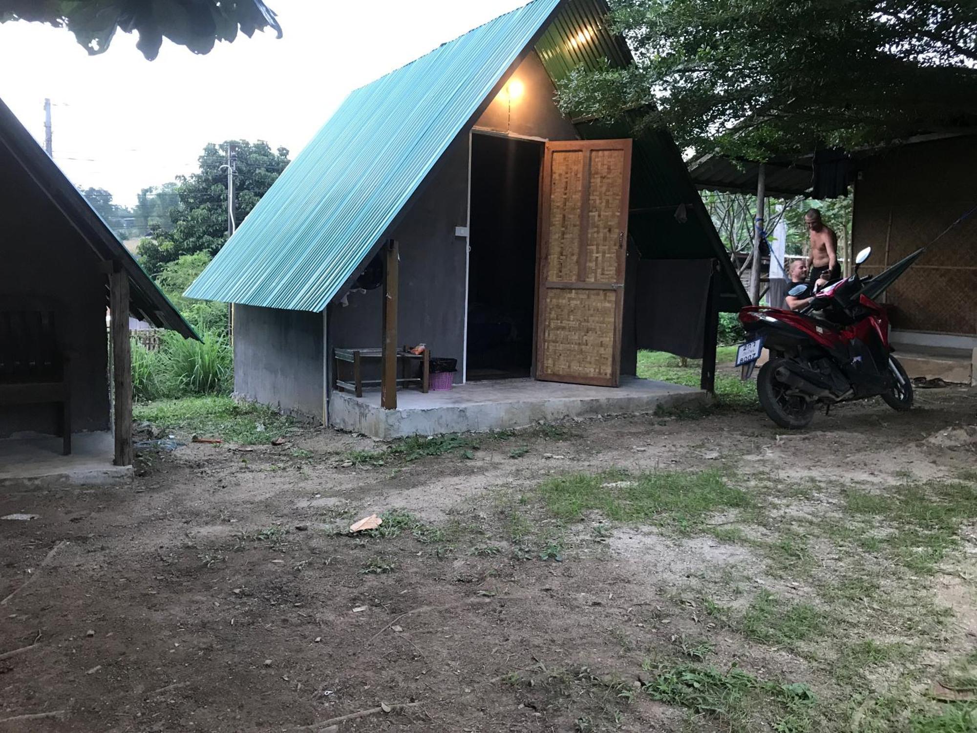 Pai Sleepy Hut Affittacamere Esterno foto